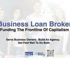 broker of investment funds for loans of several projects