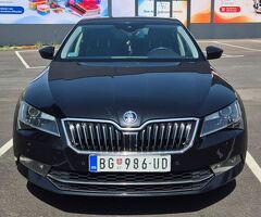 Zu verkaufen: Škoda Superb, Baujahr 2016, 2.0 TDI 140 kW / 190 PS, DSG-Automatikgetriebe.